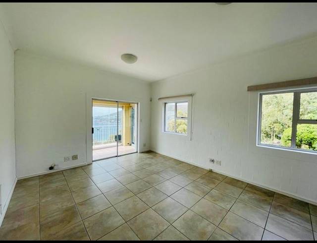 2 BEDROOM PROPERTY TO RENT IN SIMONS TOWN RURAL